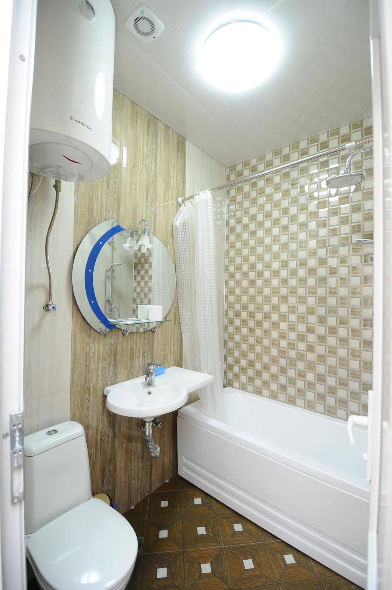 Dzveli Batumi Hotell Rom bilde
