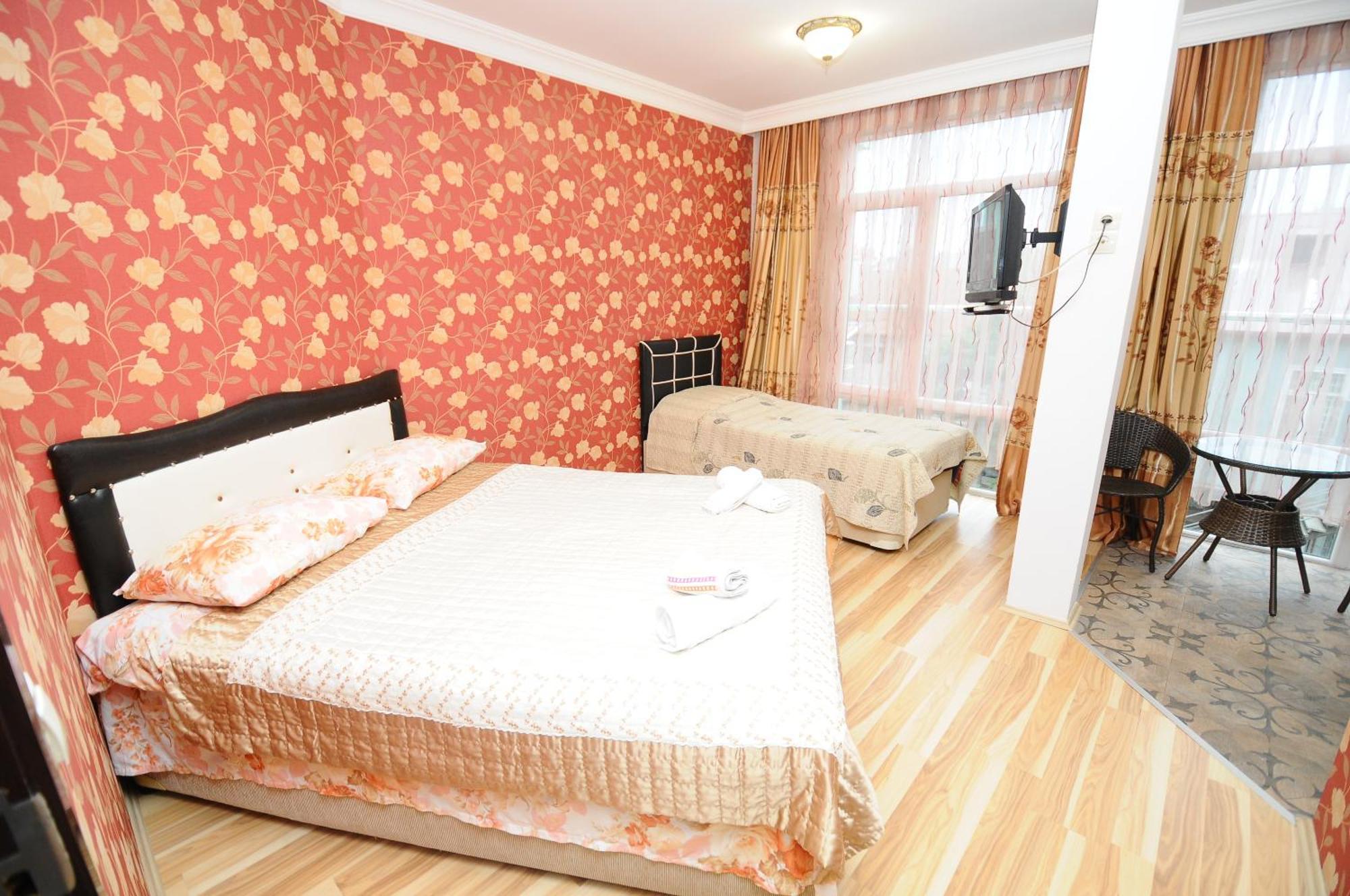 Dzveli Batumi Hotell Rom bilde