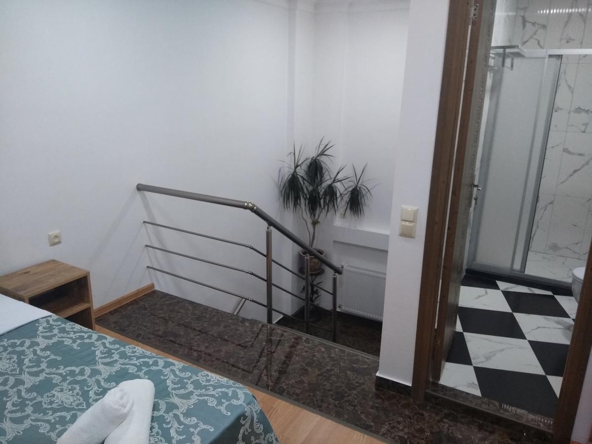 Dzveli Batumi Hotell Eksteriør bilde
